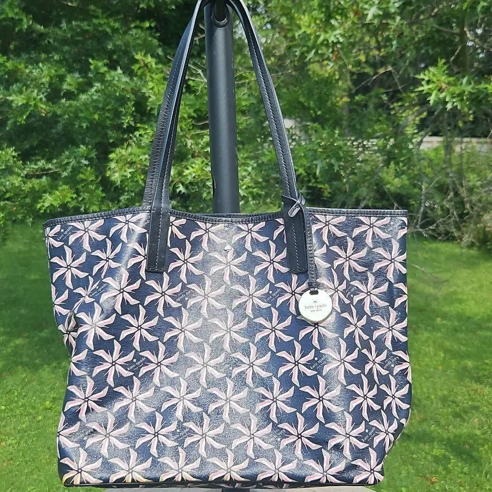 Kate Spade Broome Street Navy And Neutral High Heel Pinwheel Tote